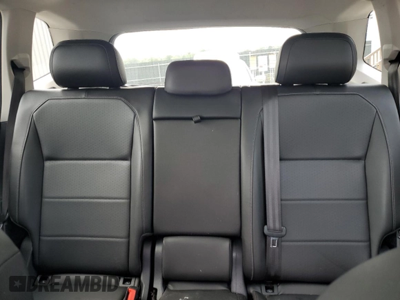 2018 Volkswagen Tiguan SEL with VIN 3VV2B7AX2JM216584, listed as a Copart auction lot 60986525 with 78,641 mi miles and Salvage title. Bid and sale history available at DreamBid. Image 10.