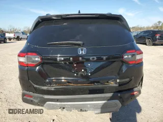 2025 Honda Pilot TrailSport with VIN 5FNYG1H63SB087572, listed as a Copart auction lot 46827625 with 962 mi miles and Salvage Title. Bid and sale history available at carsss.com. Image 6.