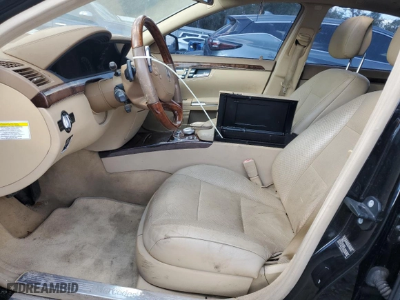 2012 Mercedes-Benz S-Class S 550 with VIN WDDNG7DB7CA430571, listed as a Copart auction lot 44292605 with 134,605 mi miles and Salvage Title. Bid and sale history available at carsss.com. Image 7.