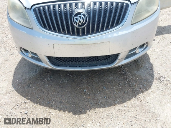 2014 Buick Verano z VIN 1G4PP5SK2E4108928, wystawiony jako IAAI lot #42456825 z przebiegiem 242 650 mil mil oraz . Historia ofert i sprzedaży dostępna na DreamBid. Obrazek 6.
