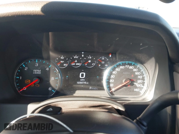 2018 GMC Yukon XL Denali with VIN 1GKS2HKJ2JR183877, listed as a IAAI auction lot 41652039 with 123,075 mi miles. Bid and sale history available at carsss.com. Image 7.