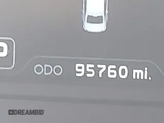 2016 Kia Cadenza Premium z VIN KNALN4D73G5209529, wystawiony jako IAAI lot #42239194 z przebiegiem 95 760 mil mil oraz . Historia ofert i sprzedaży dostępna na DreamBid. Obrazek 16.