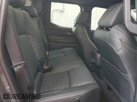 2024 Toyota Tacoma SR5 z VIN 3TMLB5JN6RM060647, wystawiony jako Copart lot #53515055 z przebiegiem 7 240 mil mil oraz Szkoda całkowita • Salvage title. Historia ofert i sprzedaży dostępna na DreamBid. Obrazek 10.