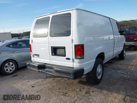 2013 Ford Econoline Cargo Commercial z VIN 1FTNE2EL8DDA63769, wystawiony jako IAAI lot #41520478 z przebiegiem 156 000 mil mil oraz . Historia ofert i sprzedaży dostępna na DreamBid. Obrazek 4.