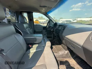 2007 Ford F-150 XL with VIN 1FTRF12W47KB40354, listed as a Copart auction lot 45381115 with 347,761 mi miles and Clean title. Bid and sale history available at DreamBid. Image 5.