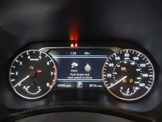 2024 Nissan Sentra SV with VIN 3N1AB8CV8RY335789, listed as a IAAI auction lot 41939251 with 32,064 mi miles and . Bid and sale history available at DreamBid. Image 7.