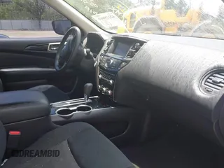 2018 Nissan Pathfinder Platinum z VIN 5N1DR2MN9JC625470, wystawiony jako IAAI lot #42229860 z przebiegiem Nie podano mil oraz . Historia ofert i sprzedaży dostępna na DreamBid. Obrazek 5.