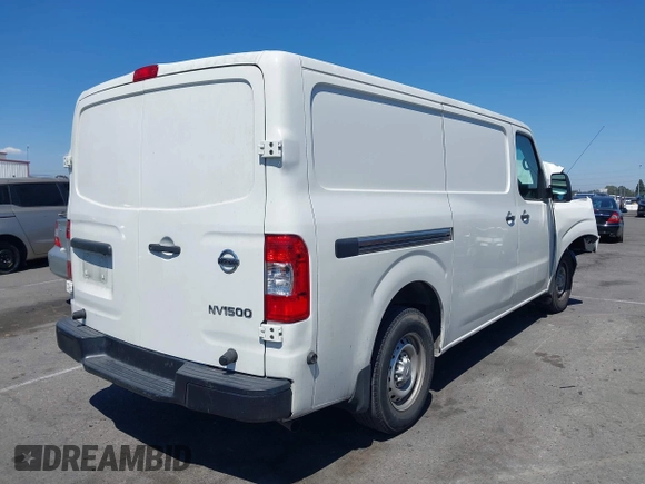 2020 Nissan NV Cargo SV z VIN 1N6BF0KM7LN806302, wystawiony jako IAAI lot #42239491 z przebiegiem 136 204 mil mil oraz . Historia ofert i sprzedaży dostępna na DreamBid. Obrazek 4.