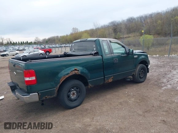 2007 Ford F-150 XL with VIN 1FTRF12287NA51298, listed as a IAAI auction lot 42100081 with 174,989 mi miles. Bid and sale history available at carsss.com. Image 4.