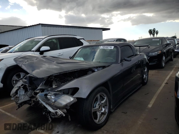 2003 Honda S2000 с VIN JHMAP11433T001832, выставлен на аукционе Copart как лот 79048274 с пробегом 97 309 миль миль и Списание • Salvage title. История ставок и продаж доступна на DreamBid. Изображение 1.
