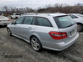 2011 Mercedes-Benz E 350 Luxury with VIN WDDHH8HB8BA281581, listed as a Copart auction lot 51486685 with 179,463 mi miles and Salvage Title. Bid and sale history available at DreamBid. Image 2.