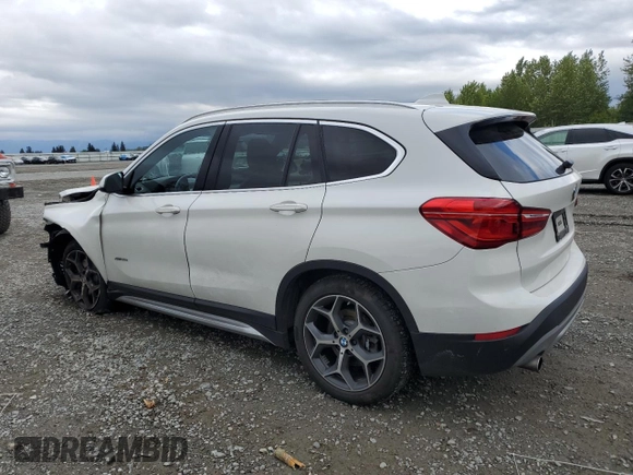 2016 BMW X1 xDrive28i z VIN WBXHT3C37GP882189, wystawiony jako Copart lot #56983985 z przebiegiem 45 700 mil mil oraz Szkoda całkowita • Salvage title. Historia ofert i sprzedaży dostępna na DreamBid. Obrazek 2.