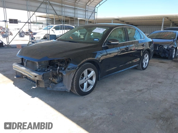 2013 Volkswagen Passat SE с VIN 1VWBP7A34DC108628, выставлен на аукционе IAAI как лот 42086759 с пробегом 148 321 миль миль и . История ставок и продаж доступна на DreamBid. Изображение 18.