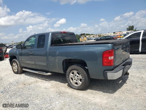 2008 Chevrolet Silverado 1500 LT w/1LT with VIN 2GCEC19J781109084, listed as a Copart auction lot 52862435 with 145,760 mi miles and Salvage Title. Bid and sale history available at carsss.com. Image 2.