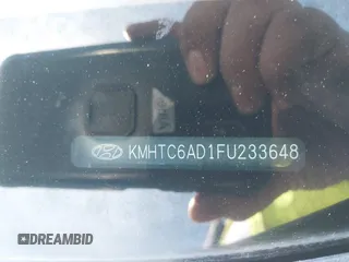 2015 Hyundai Veloster with VIN KMHTC6AD1FU233648, listed as a IAAI auction lot 41822881 with 162,368 mi miles. Bid and sale history available at carsss.com. Image 9.