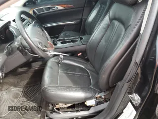 2013 Lincoln MKZ z VIN 3LN6L2G99DR826820, wystawiony jako Copart lot #57530205 z przebiegiem 161 494 mil mil oraz Czysty tytuł • Clean title. Historia ofert i sprzedaży dostępna na DreamBid. Obrazek 7.