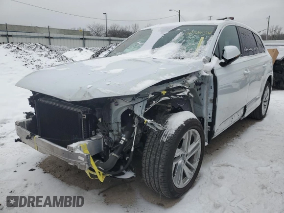 2020 Audi Q7 Premium with VIN WA1AJAF74LD011344, listed as a Copart auction lot 70905752 with 24,188 mi miles. Bid and sale history available at carsss.com. Image 1.