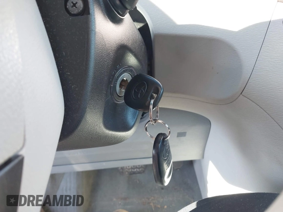 2014 Toyota Sienna LE AAS with VIN 5TDKK3DC6ES489789, listed as a IAAI auction lot 41899933 with 81,090 mi miles and . Bid and sale history available at DreamBid. Image 11.