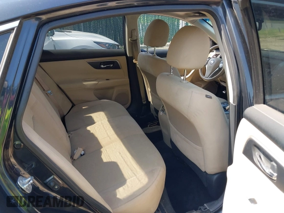2015 Nissan Altima SL z VIN 1N4AL3AP6FC228753, wystawiony jako IAAI lot #41941800 z przebiegiem 133 443 mil mil oraz . Historia ofert i sprzedaży dostępna na DreamBid. Obrazek 8.