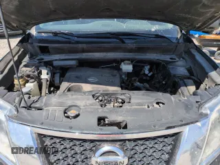 2013 Nissan Pathfinder Platinum with VIN 5N1AR2MM8DC635468, listed as a Copart auction lot 61009425 with 171,230 mi miles and Clean title. Bid and sale history available at DreamBid. Image 11.