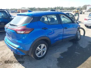 2024 Nissan Kicks S with VIN 3N1CP5BV9RL520148, listed as a IAAI auction lot 41590808 with 15,648 mi miles. Bid and sale history available at carsss.com. Image 4.