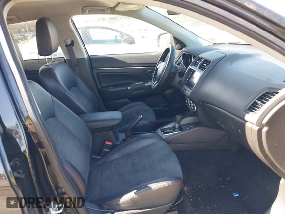 2018 Mitsubishi Outlander Sport SE 2.4 with VIN JA4AR3AW4JU012414, listed as a IAAI auction lot 41720683 with 99,388 mi miles. Bid and sale history available at carsss.com. Image 5.