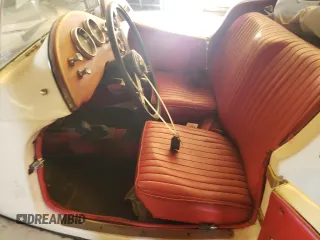 1971 Volkswagen Beetle with VIN 1112313102, listed as a Copart auction lot 55659265 with 3,677 mi miles and Salvage Title. Bid and sale history available at DreamBid. Image 7.
