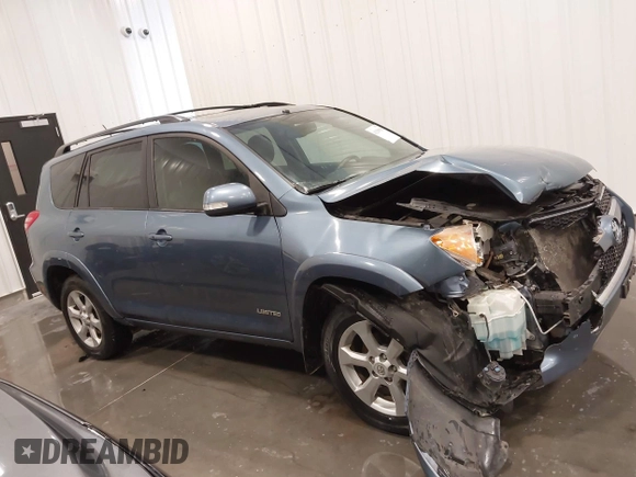 2012 Toyota RAV4 Limited with VIN 2T3DK4DV6CW073172, listed as a IAAI auction lot 41299969 with 145,930 mi miles. Bid and sale history available at carsss.com. Image 13.