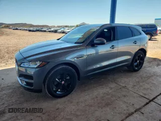 2017 Jaguar F-Pace 35t Premium z VIN SADCJ2BV3HA493262, wystawiony jako Copart lot #60158185 z przebiegiem 104 675 mil mil oraz Szkoda całkowita • Salvage title. Historia ofert i sprzedaży dostępna na DreamBid. Obrazek 1.
