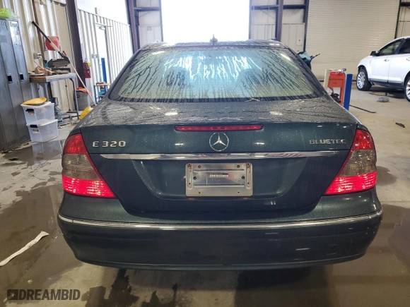 2008 Mercedes-Benz E-Class 3.0L with VIN WDBUF22X88B235668, listed as a Copart auction lot 51662275 with 206,280 mi miles and Salvage Title. Bid and sale history available at carsss.com. Image 6.