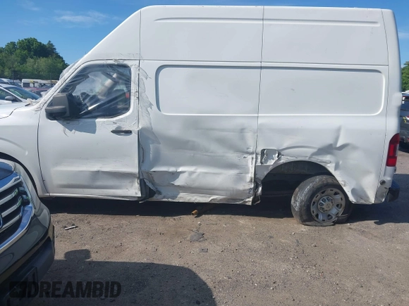 2015 Nissan NV SV with VIN 1N6BF0LY2FN803703, listed as a IAAI auction lot 42342161 with 146,010 mi miles and . Bid and sale history available at DreamBid. Image 15.