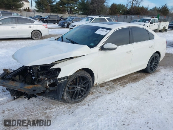 2012 Volkswagen Passat SE z VIN 1VWBN7A31CC044441, wystawiony jako IAAI lot #41390295 z przebiegiem 227 097 mil mil oraz . Historia ofert i sprzedaży dostępna na DreamBid. Obrazek 16.