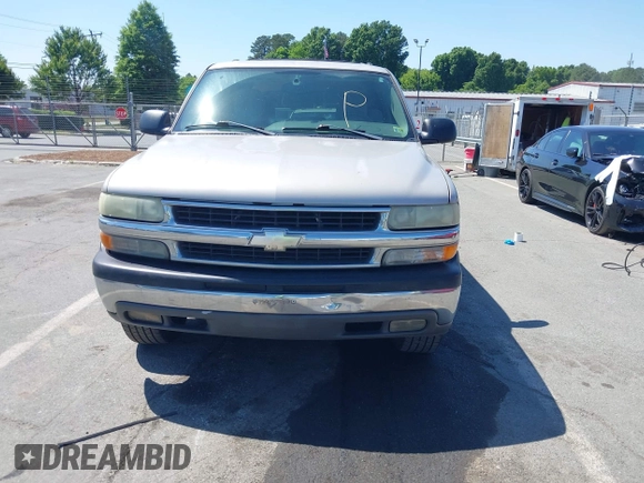 2004 Chevrolet Tahoe LS z VIN 1GNEC13V04J244023, wystawiony jako IAAI lot #42135613 z przebiegiem 298 581 mil mil oraz . Historia ofert i sprzedaży dostępna na DreamBid. Obrazek 12.