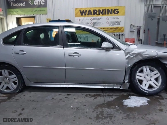 2014 Chevrolet Impala Limited LT with VIN 2G1WB5E37E1122072, listed as a IAAI auction lot 41322111 with NaN miles. Bid and sale history available at carsss.com. Image 13.