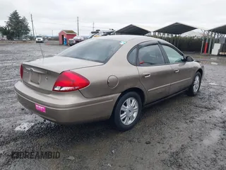 2006 Ford Taurus SE z VIN 1FAFP53U26A197294, wystawiony jako IAAI lot #41506334 z przebiegiem 180 411 mil mil oraz . Historia ofert i sprzedaży dostępna na DreamBid. Obrazek 4.