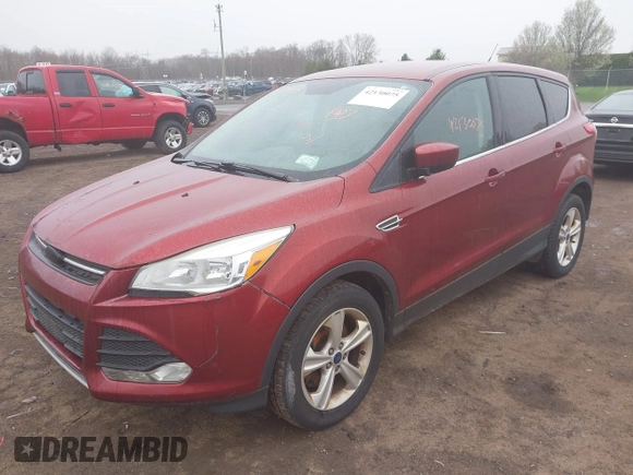 2014 Ford Escape SE with VIN 1FMCU9G97EUC50213, listed as a IAAI auction lot 42130075 with 235,406 mi miles. Bid and sale history available at carsss.com. Image 2.