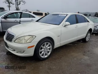 2008 Mercedes-Benz S 550 with VIN WDDNG71X18A228025, listed as a Copart auction lot 48940165 with 962,740 mi miles and Non Repairable. Bid and sale history available at DreamBid. Image 1.