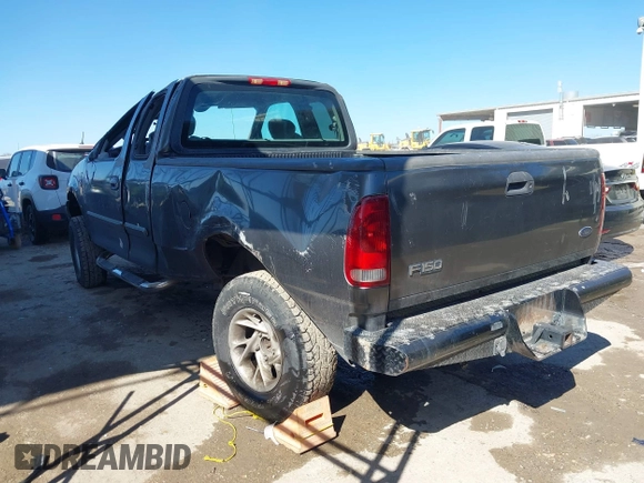 2003 Ford F-150 XL with VIN 1FTRX17L03NA40448, listed as a IAAI auction lot 41473201 with 1 mi miles. Bid and sale history available at carsss.com. Image 3.