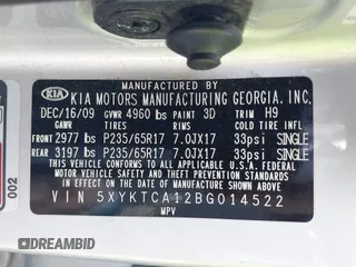 2011 Kia Sorento LX with VIN 5XYKTCA12BG014522, listed as a IAAI auction lot 42115390 with 116,515 mi miles. Bid and sale history available at carsss.com. Image 9.