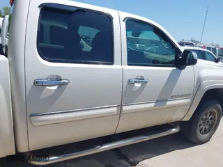 2012 Chevrolet Silverado 1500 LT with VIN 3GCPKSE73CG146306, listed as a IAAI auction lot 41997096 with 180,272 mi miles. Bid and sale history available at carsss.com. Image 13.