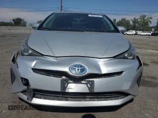 2016 Toyota Prius Two z VIN JTDKBRFU0G3003443, wystawiony jako Copart lot #55075345 z przebiegiem 183 167 mil mil oraz Szkoda całkowita • Salvage title. Historia ofert i sprzedaży dostępna na DreamBid. Obrazek 5.
