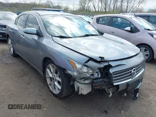 2009 Nissan Maxima SV with VIN 1N4AA51E59C824621, listed as a IAAI auction lot 42063256 with 208,607 mi miles and . Bid and sale history available at DreamBid. Image 1.