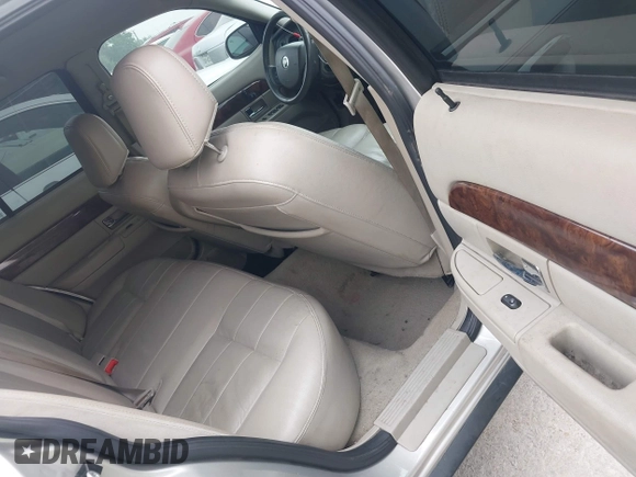 2008 Mercury Grand Marquis LS z VIN 2MEFM75V58X635416, wystawiony jako IAAI lot #42293676 z przebiegiem 118 838 mil mil oraz . Historia ofert i sprzedaży dostępna na DreamBid. Obrazek 8.