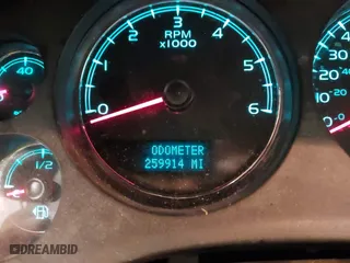 2010 Chevrolet Suburban LT with VIN 1GNUKJE37AR236296, listed as a IAAI auction lot 41654842 with 259,914 mi miles. Bid and sale history available at carsss.com. Image 15.