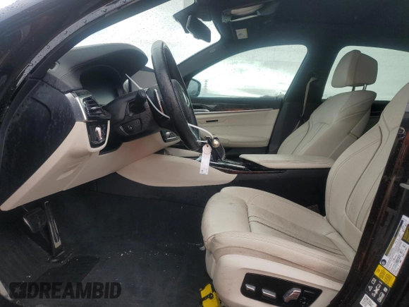 2022 BMW 5 Series M550i xDrive with VIN WBA13BK02NCH84353, listed as a Copart auction lot 46836204 with Not provided miles and Salvage title. Bid and sale history available at DreamBid. Image 7.