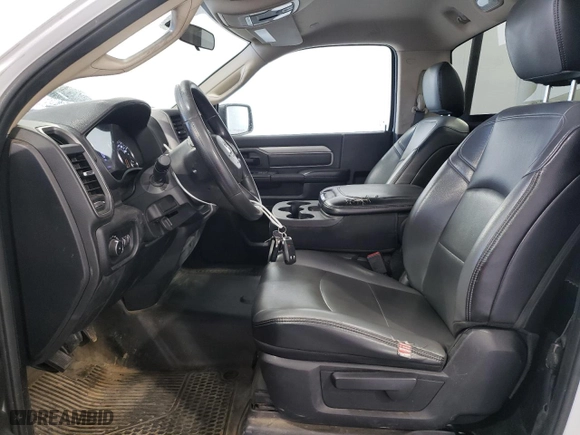 2020 Ram 2500 Tradesman with VIN 3C6MR4AJ5LG132667, listed as a Copart auction lot 48536505 with 177,332 mi miles and Clean Title. Bid and sale history available at carsss.com. Image 7.