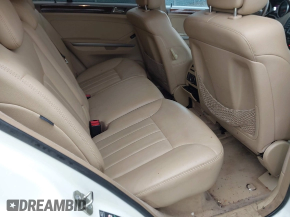 2008 Mercedes-Benz M 550 with VIN 4JGBB72E28A321236, listed as a IAAI auction lot 41720074 with 193,503 mi miles and . Bid and sale history available at carsss.com. Image 8.