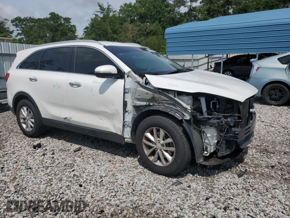 2017 Kia Sorento LX with VIN 5XYPG4A54HG214989, listed as a Copart auction lot 58235135 with 82,461 mi miles and Salvage title. Bid and sale history available at DreamBid. Image 4.