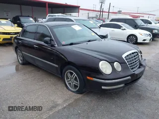 2006 Kia Amanti with VIN KNALD124865090157, listed as a IAAI auction lot 41604328 with 189,713 mi miles. Bid and sale history available at carsss.com. Image 1.