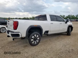 2024 GMC Sierra 2500HD Denali z VIN 1GT49REY3RF284860, wystawiony jako Copart lot #60520235 z przebiegiem Nie podano mil oraz Szkoda całkowita • Salvage title. Historia ofert i sprzedaży dostępna na DreamBid. Obrazek 3.